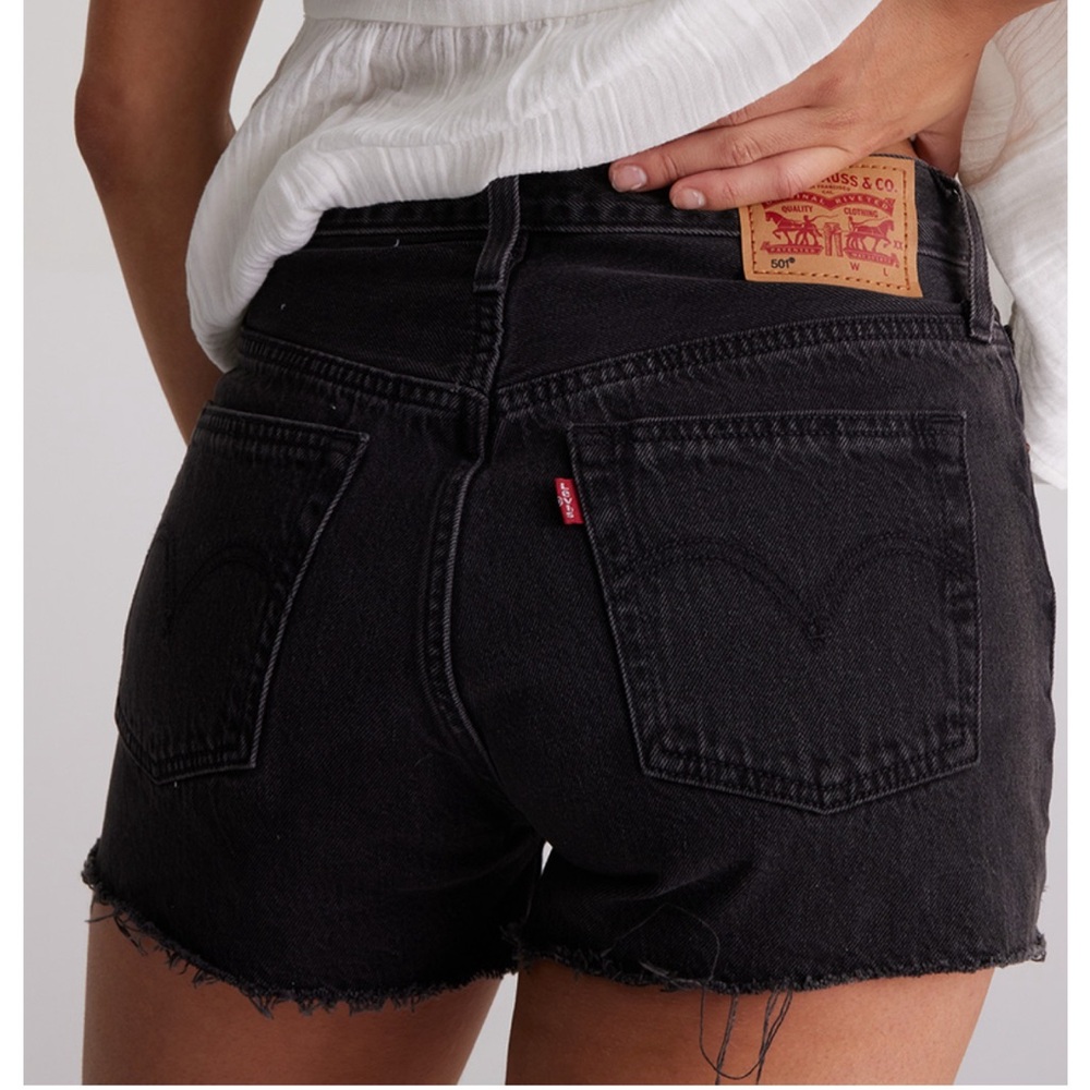 LEVI'S 501 High Rise Womens Denim Shorts - Lunar Black

W 27